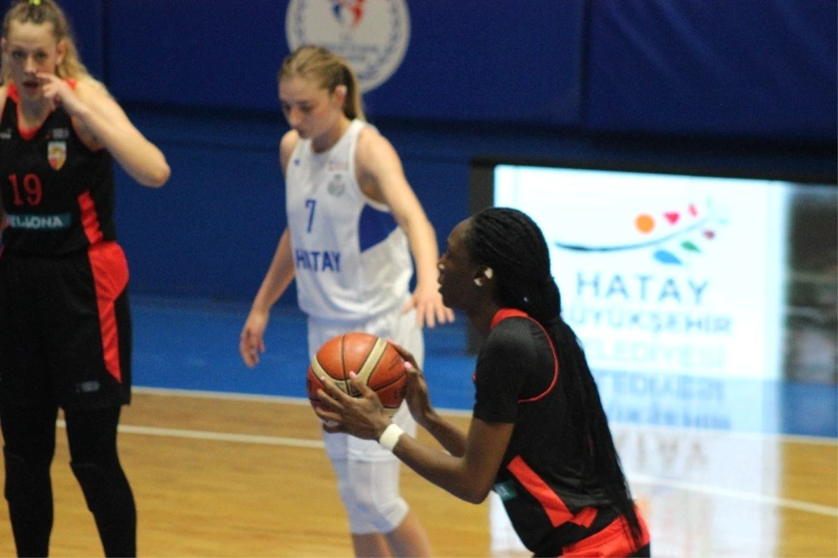 Kadınlar Basketbol Süper Ligi: Hatay Büyükşehir Belediyespor: 82 - Bellona Kayseri: 68