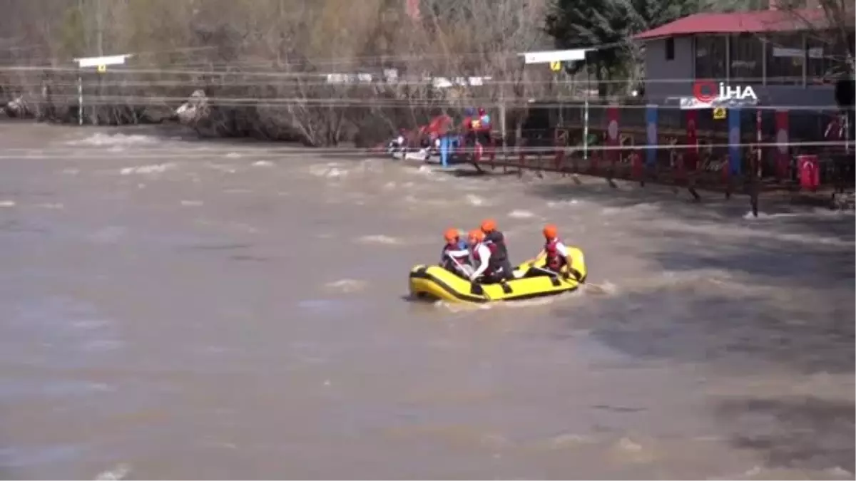 Munzur\'da Rafting Heyecanı Sürüyor