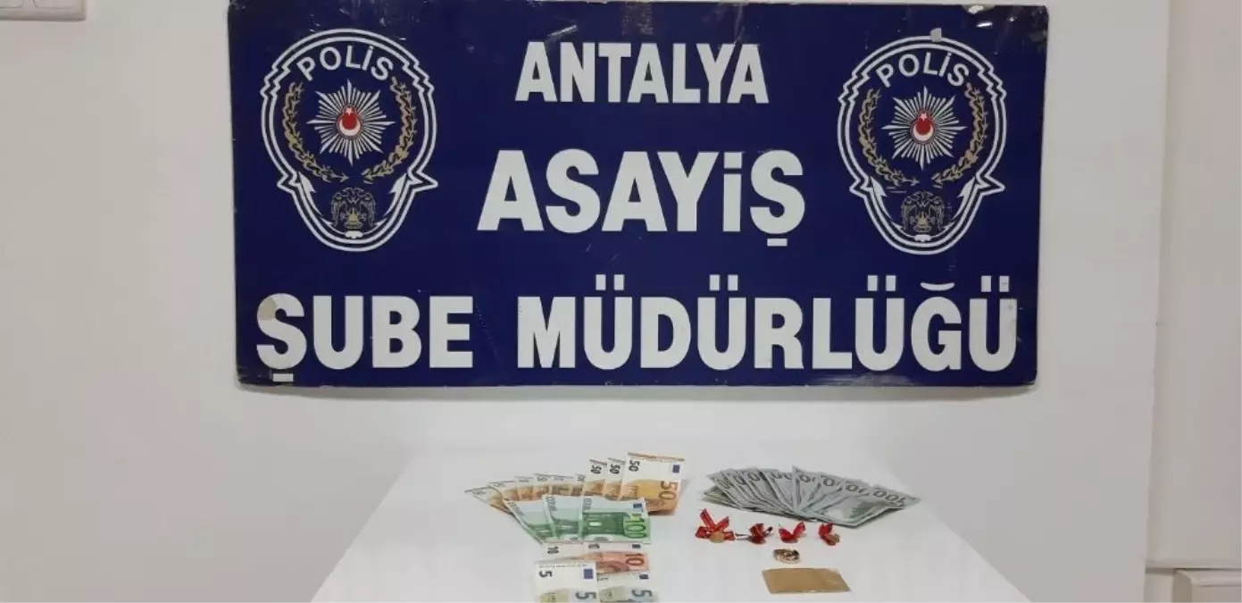 Savcı ve Polis Yalanıyla 70 Bin Lira Dolandırdılar