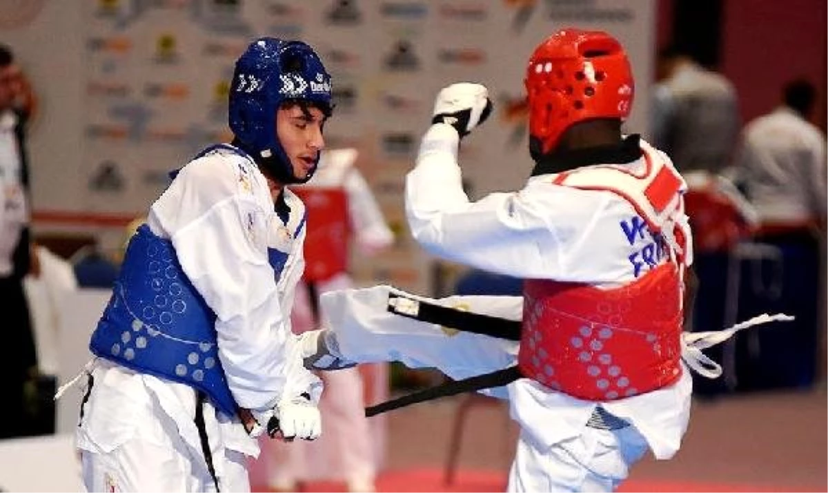 Taekwondo\'da Dünya Şampiyonası Öncesi Son Sınav İspanya\'da