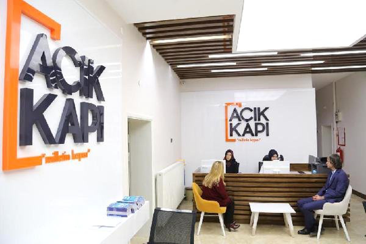 Açık Kapı\' Bürolarına 104 Bin Başvuru