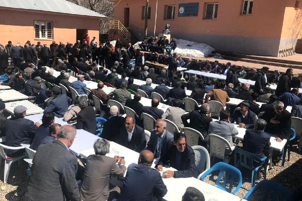 Çatak\'ta Husumetli Aileler Barıştırıldı