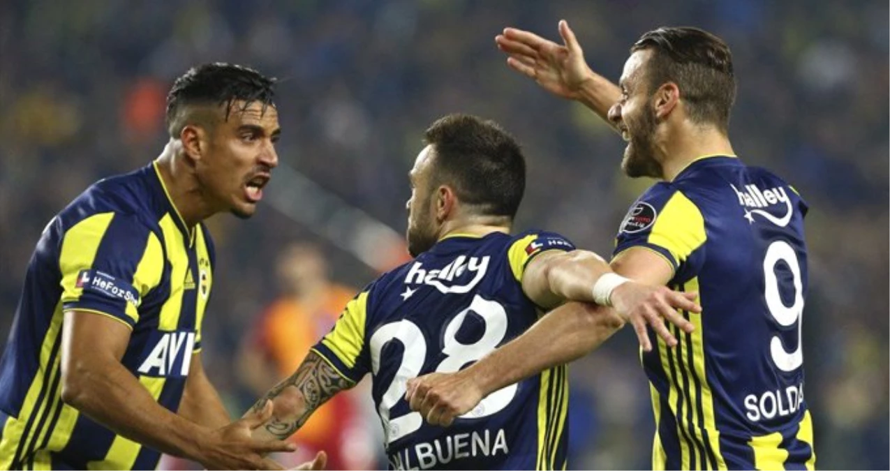 Fenerbahçe Bu Sezon Oynadığı Dört Derbide de Geriden Geldi