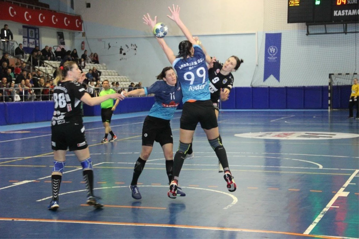 Hentbol Kadınlar Türkiye Kupası: Kastamonu Belediyespor: 27 - Ardeşen Gençlik: 25