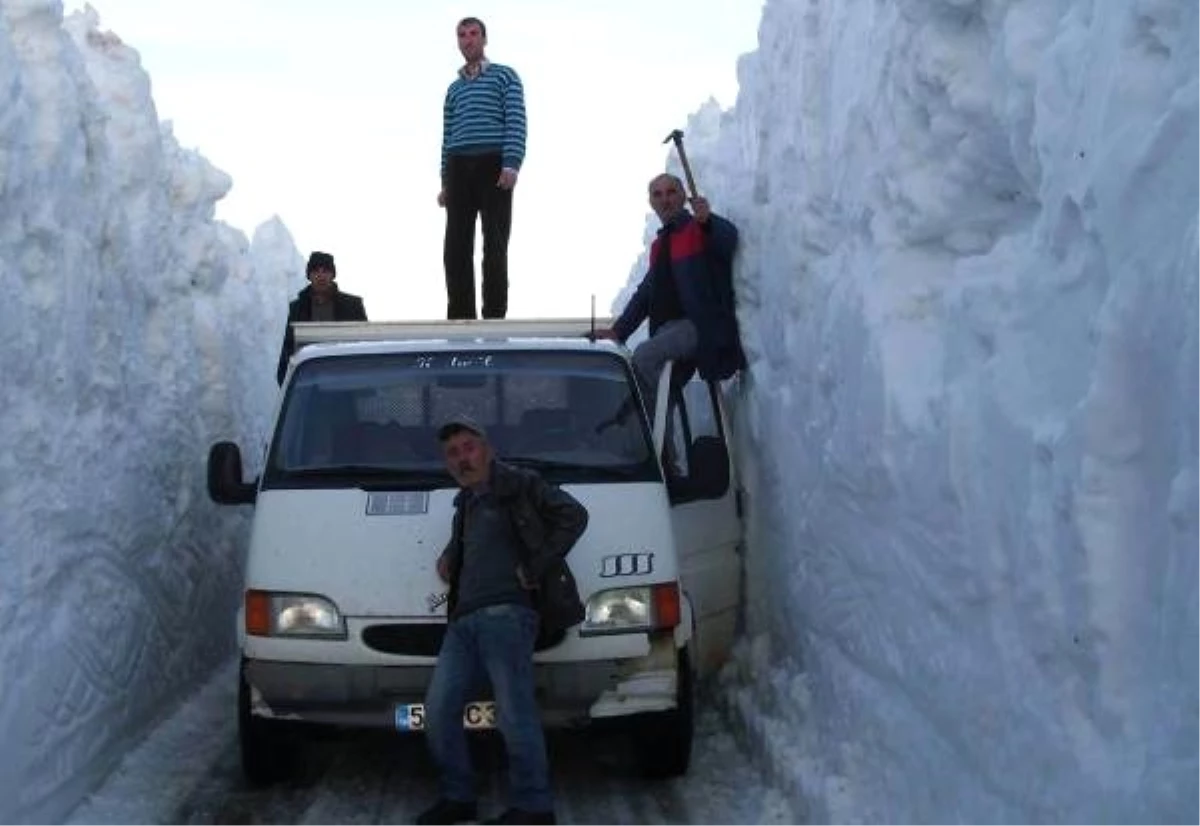 Kardan Dolayı 6 Aydır Kapalı Kalan Yayla Yolu Açıldı