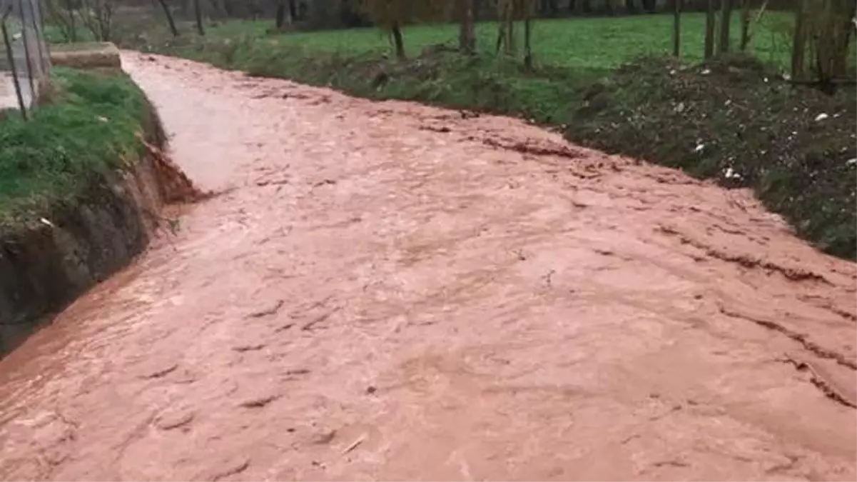 Kırıkkale\'de Sağanak Sele Yol Açtı