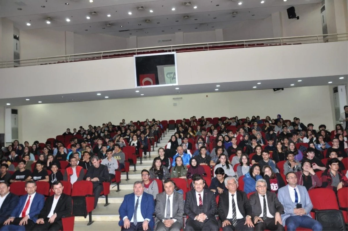 Osmangazi\'de 300 Öğrenciye Bağlama