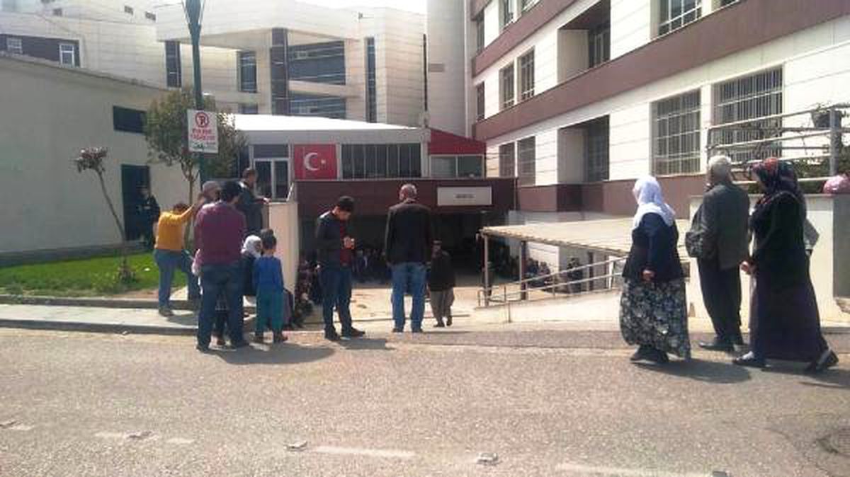 Pencereden Düşen Liseli Özlem, Yaşam Savaşını Kaybetti