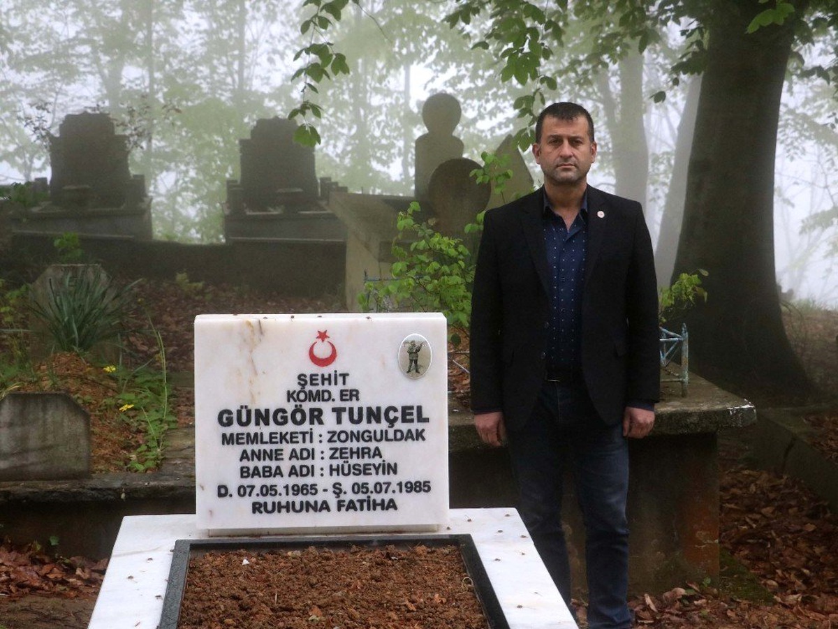 Şehidin Mezarı 34 Yıl Sonra Yenilendi