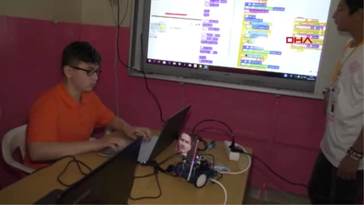 Şırnak Şenobalı Öğrenciler, Robotik Kodlama Öğreniyor