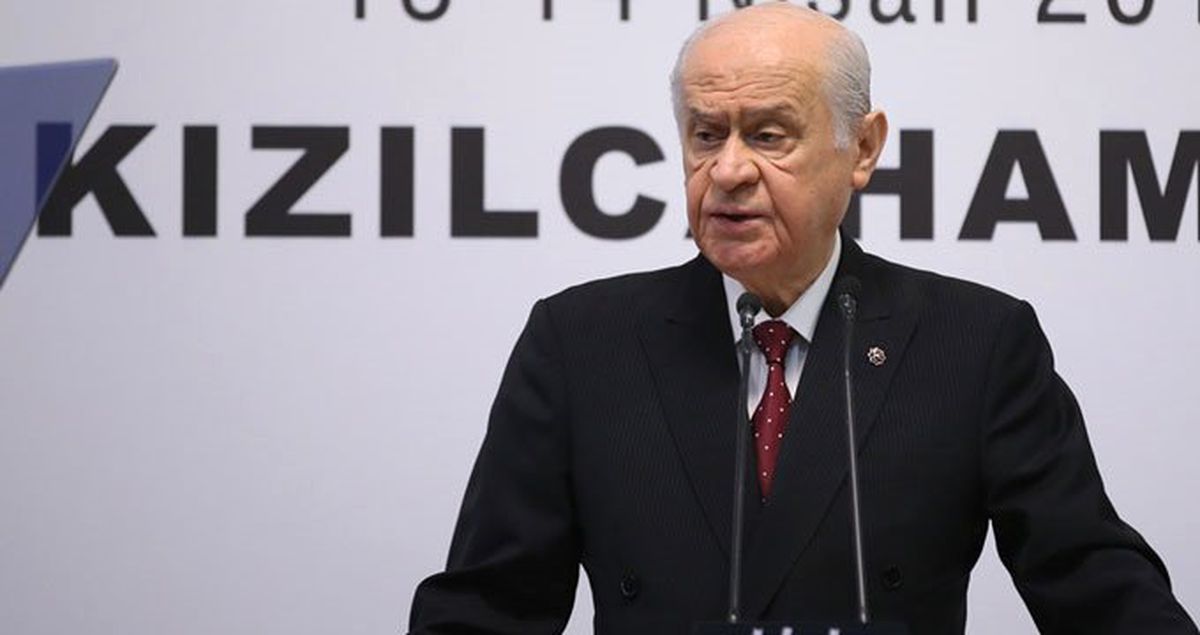 Bahçeli'den Ekrem İmamoğlu'na Sert Çıkış: Bundan Belediye Başkanı Olmaz