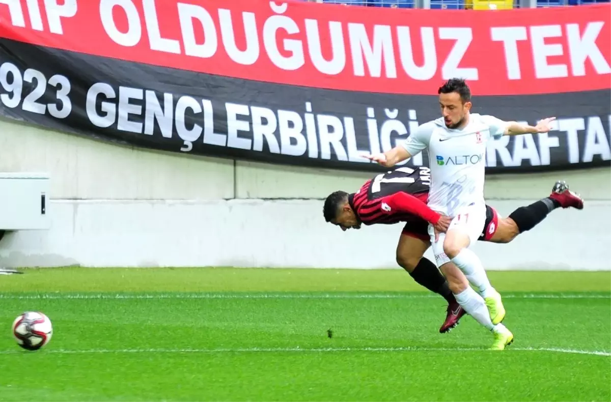 Spor Toto 1. Lig: Gençlerbirliği: 1 - Balıkesirspor Baltok: 0