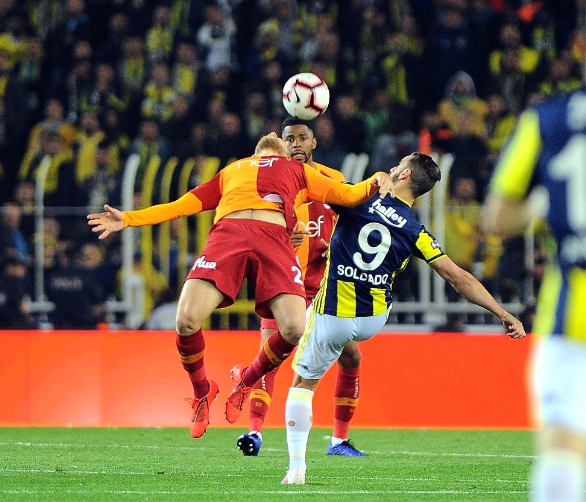 Spor Toto Süper Lig: Fenerbahçe: 1 - Galatasaray: 1 (Maç Sonucu)