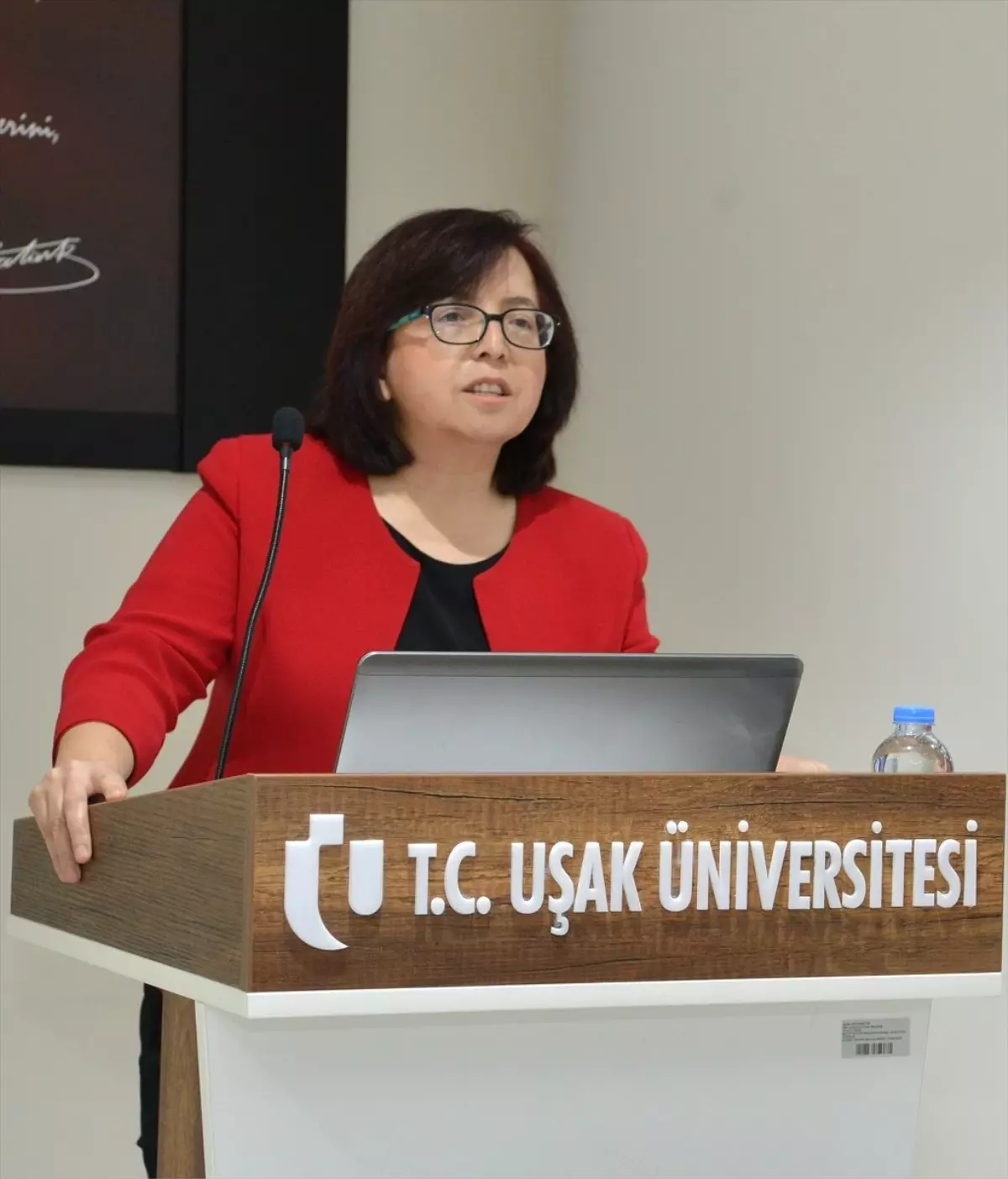 Uşak Üniversitesi\'nde "Türkiye-Ab İlişkileri Kongresi"