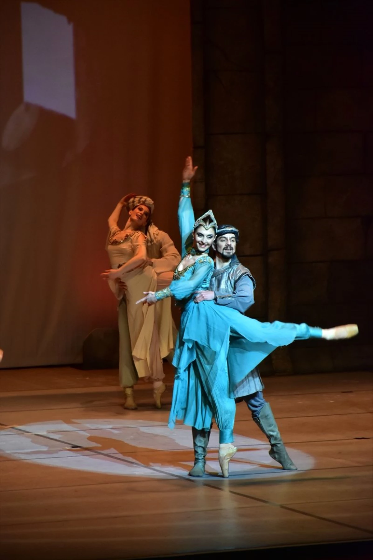 2. Uluslararası Gaziantep Opera ve Bale Festivali Başladı