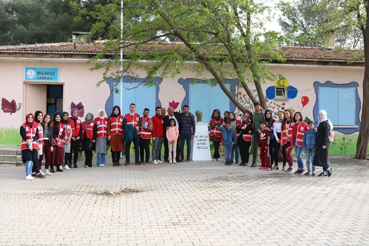 Gaziantep\'te Köy Okulu Renklendirildi