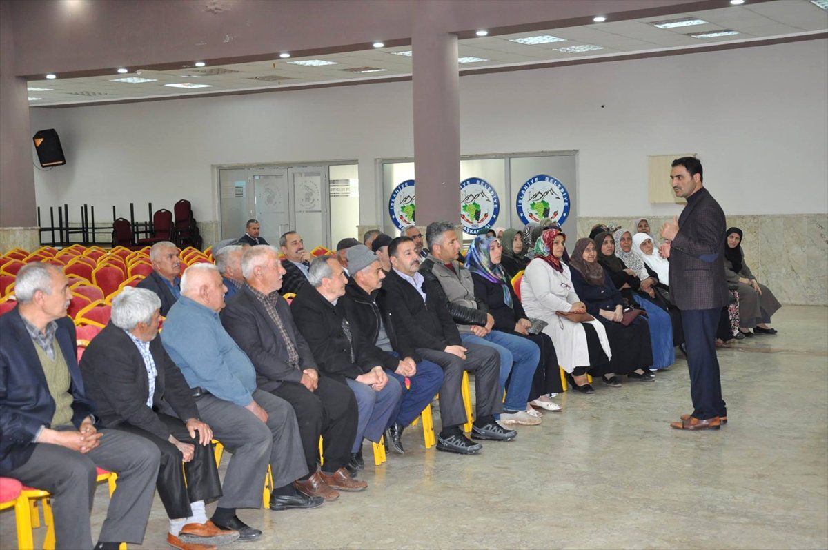 Hacı Adaylarına Seminer