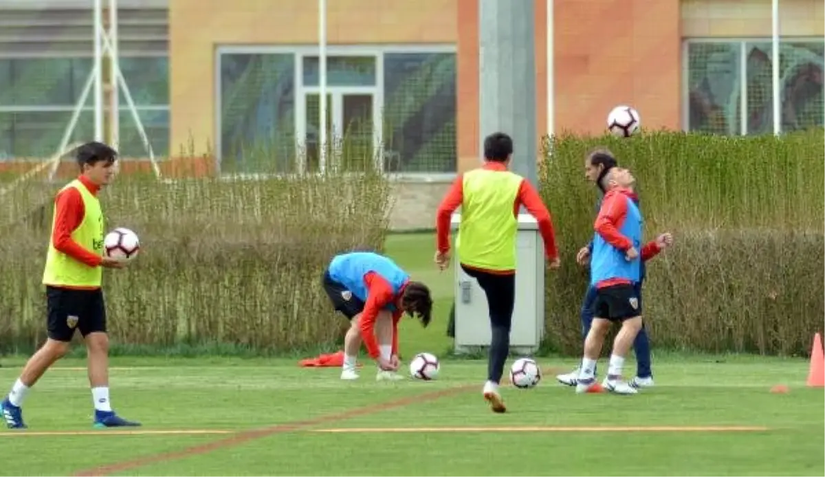 Hikmet Karaman: Mağlubiyeti Galatasaray Karşısında Telafi Etmek İstiyoruz