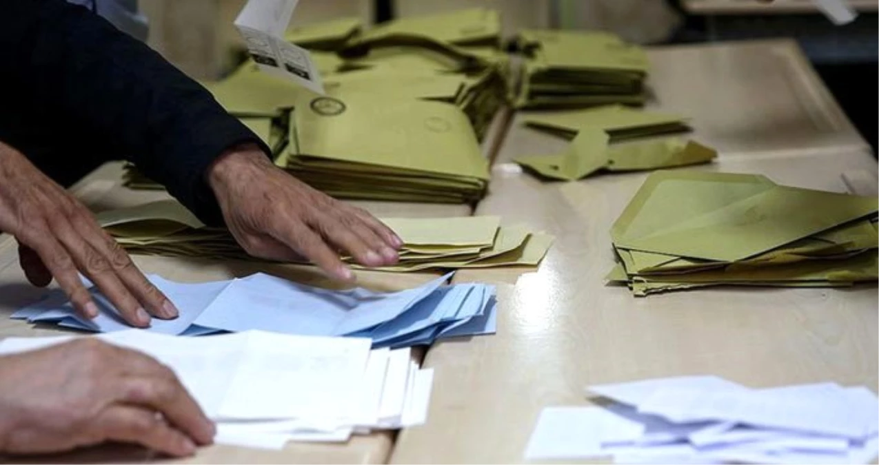 İstanbul Maltepe\'de Oy Sayım İşlemi Yeniden Başladı