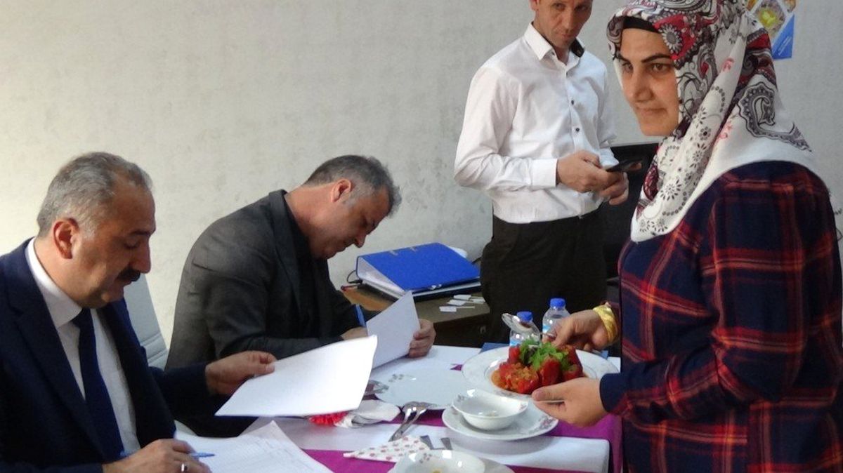 Kadınlar Hünerlerini Sergiledi