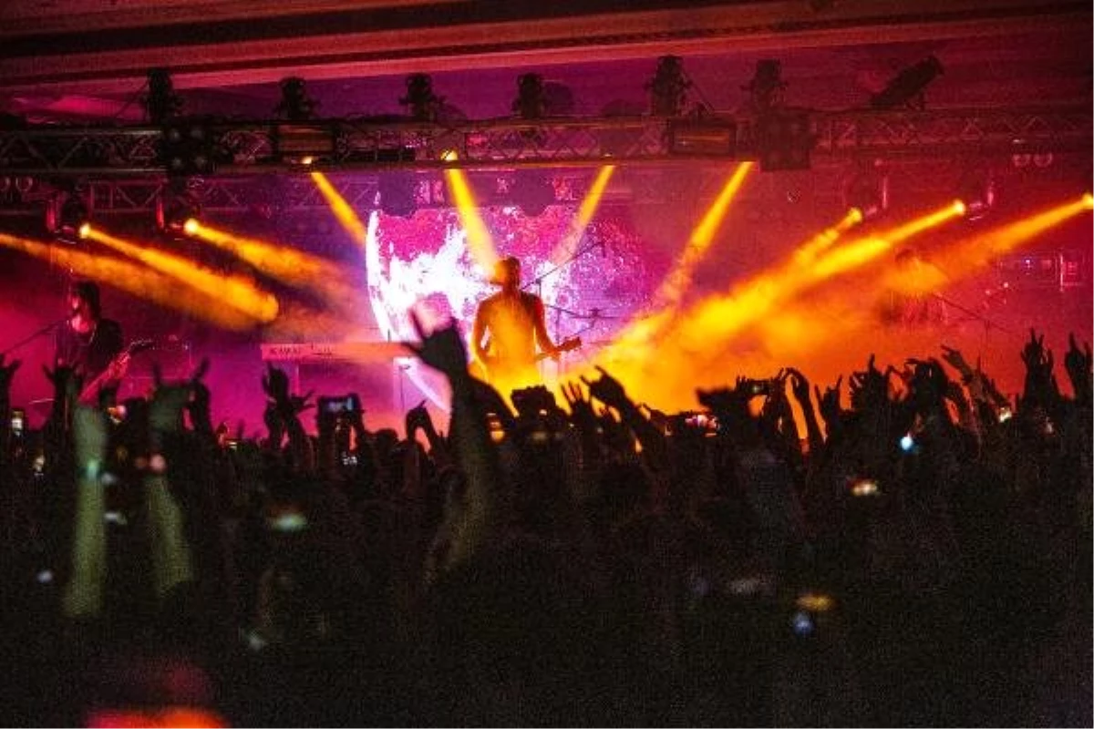 Kayseri\'nin İlk Rock Festivali Binlerce Müzikseveri Buluşturdu