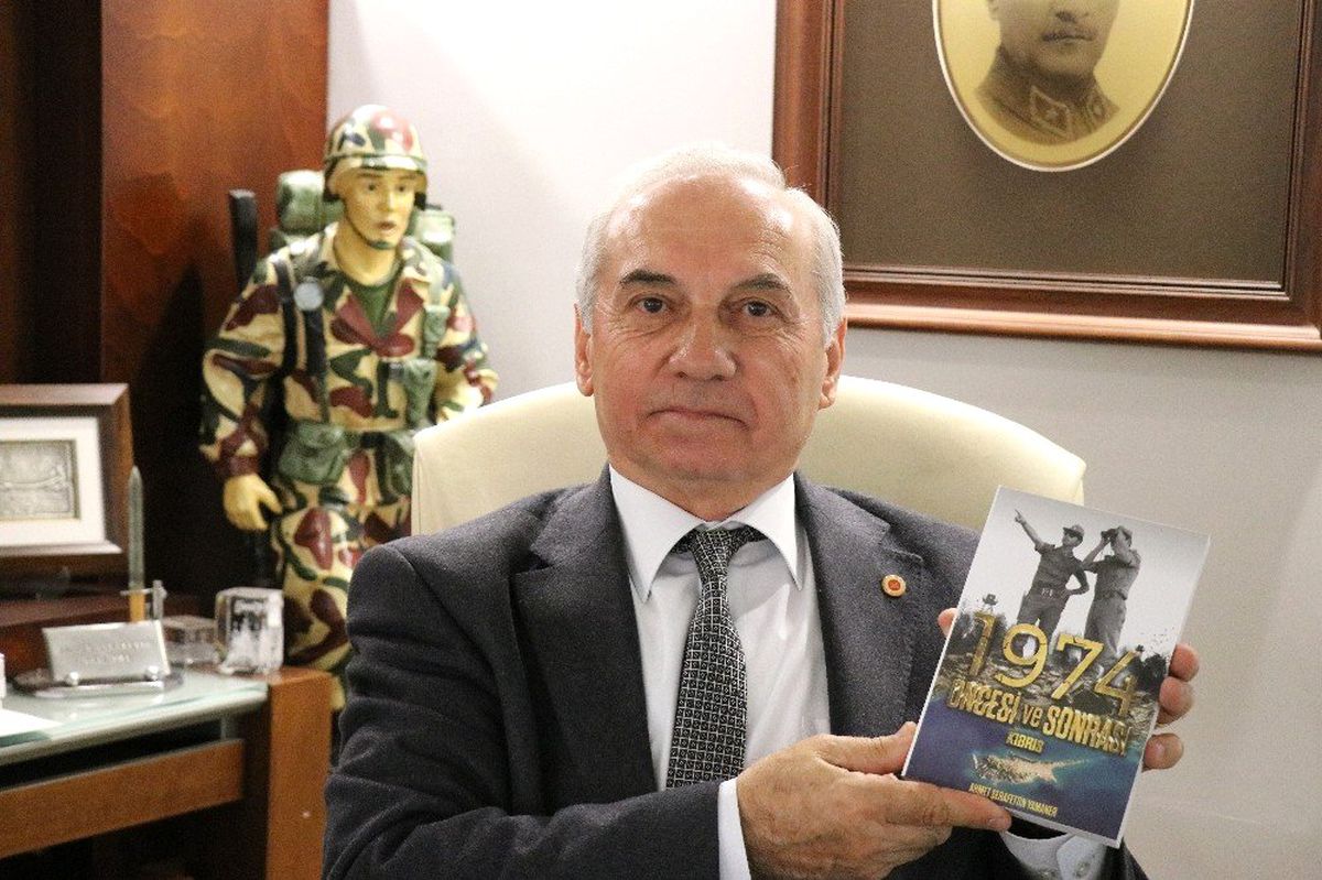 Kıbrıs Barış Harekatı\'na Katılan Emekli Asker Yamaner, Anılarını ve Kıbrıs\'ın Önemini Yazdı