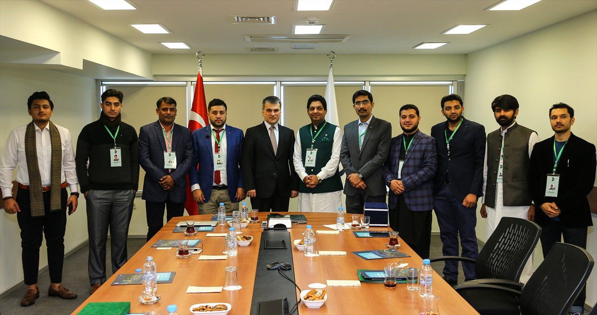 Pakistan Ulusal Gençlik Konseyi\'nden Aa\'ya Ziyaret