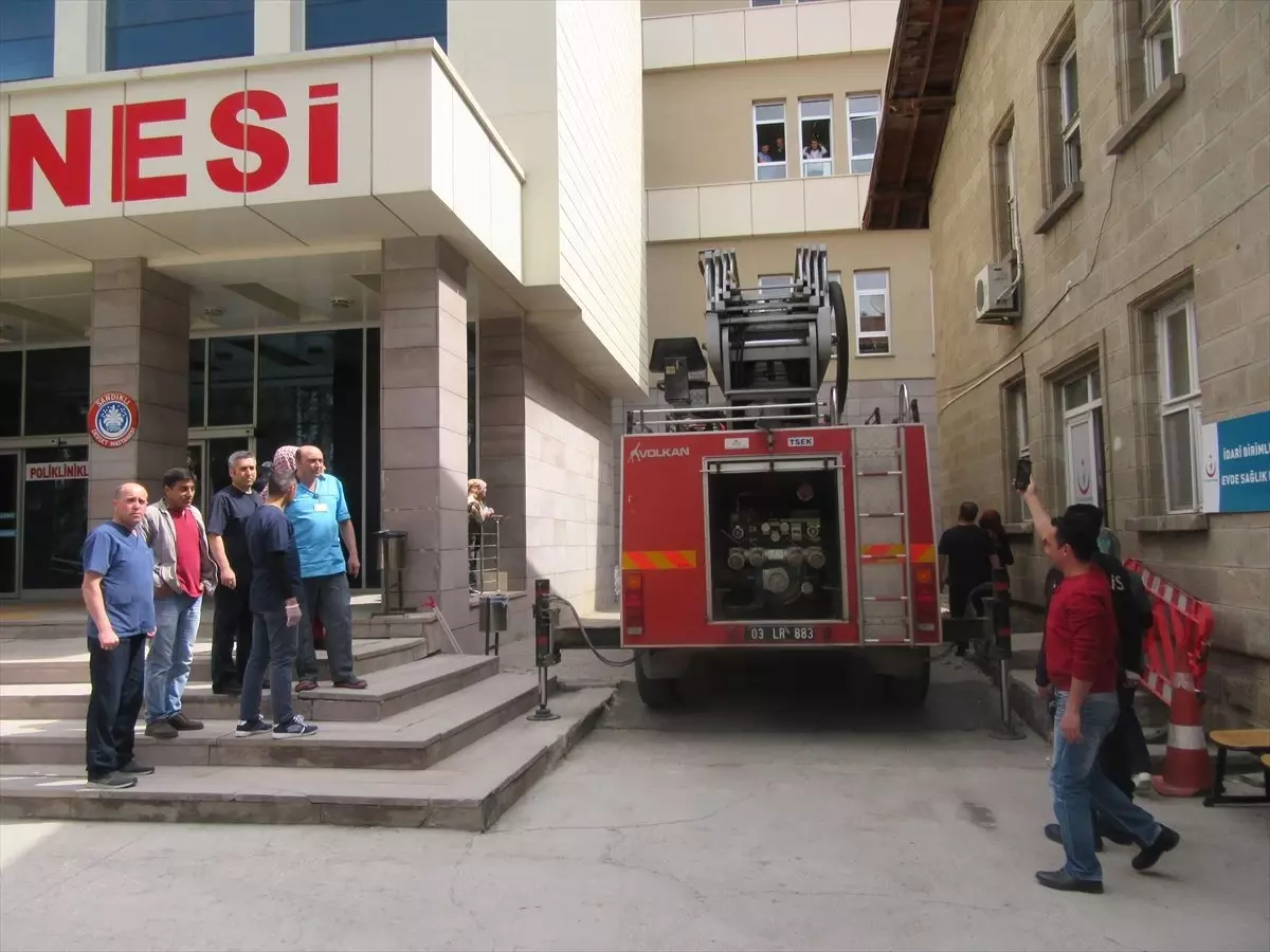 Sandıklı Devlet Hastanesinde Yangın Tatbikatı