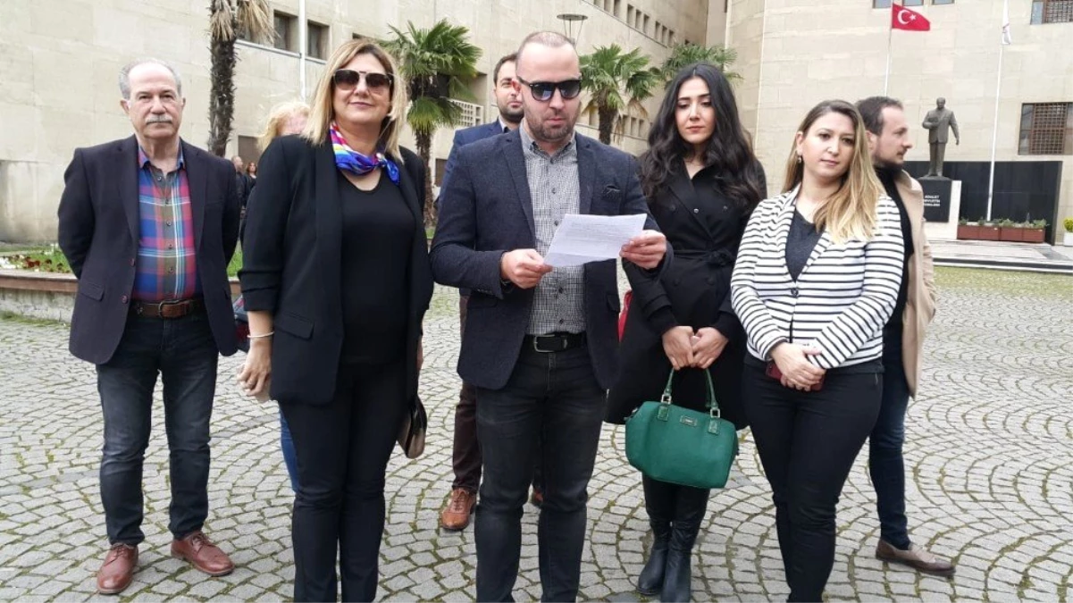 Şarkıcı Niran Ünsal\'a Konsere Gelmedi Suçlaması