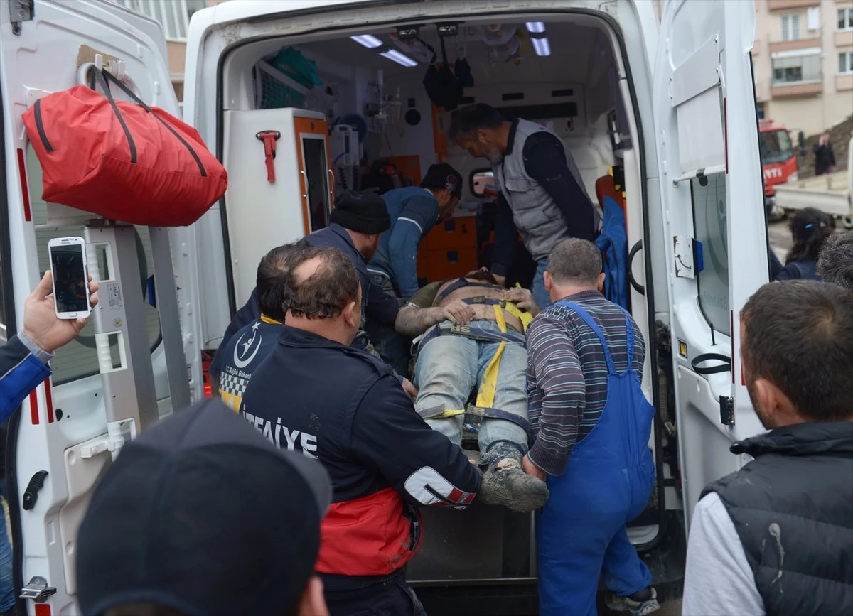 Sinop\'ta Elektrik Akımına Kapılan İşçi Yaralandı