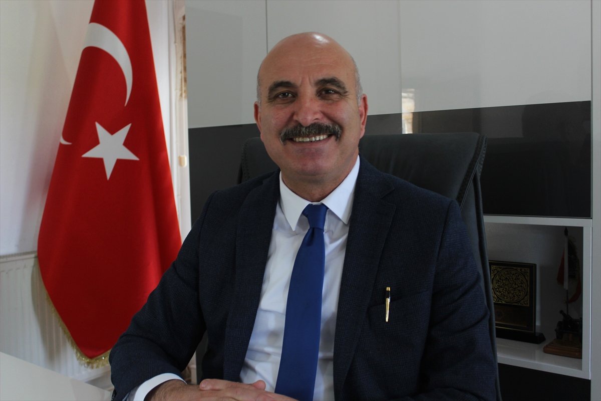 Casusların Peşindeki Renk: "Edirne Kırmızısı"