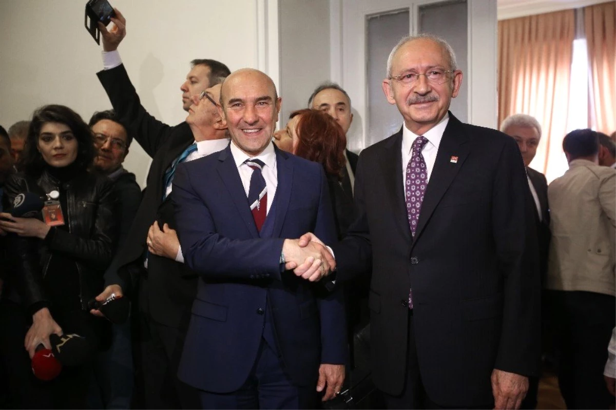 CHP Genel Başkanı Kemal Kılıçdaroğlu, İzmir Büyükşehir Belediye Başkanı Tunç Soyer ve İzmir\'in İlçe...