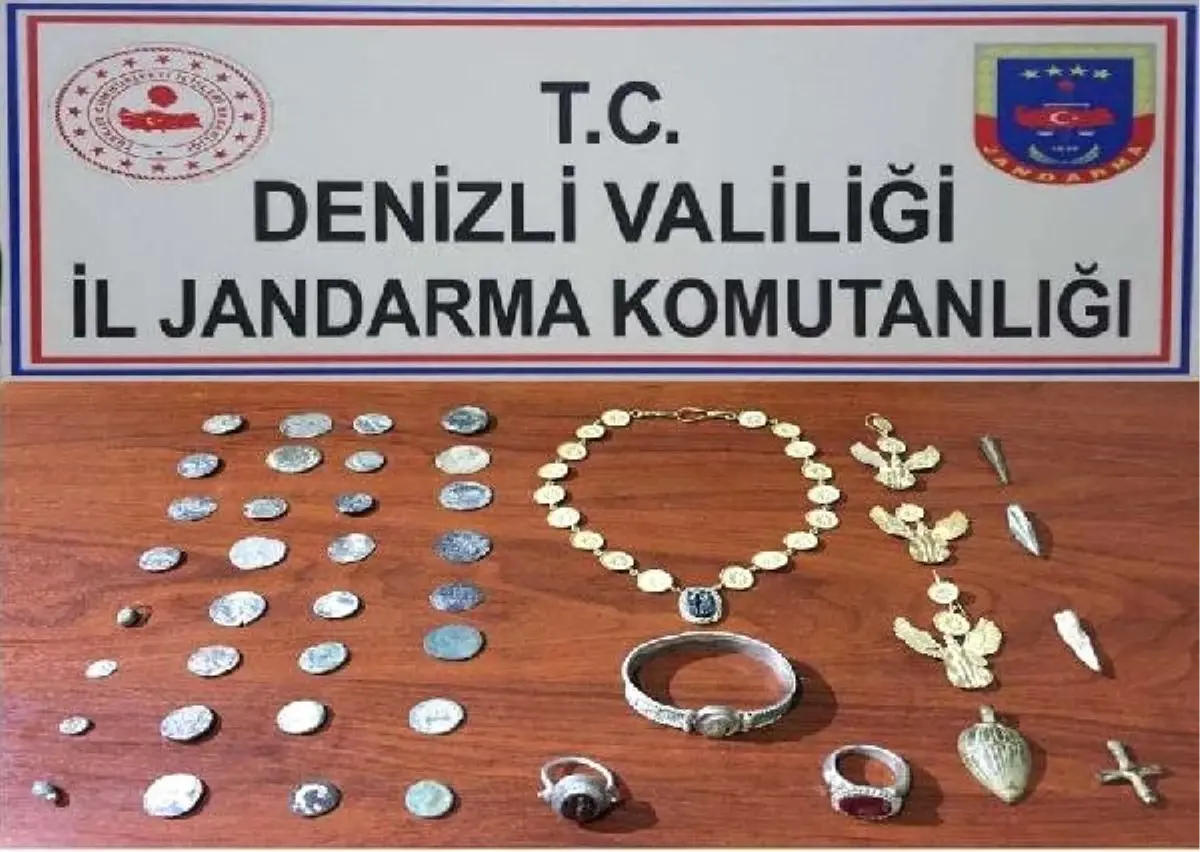 Denizli\'de Sikke ve Takılar Ele Geçirildi