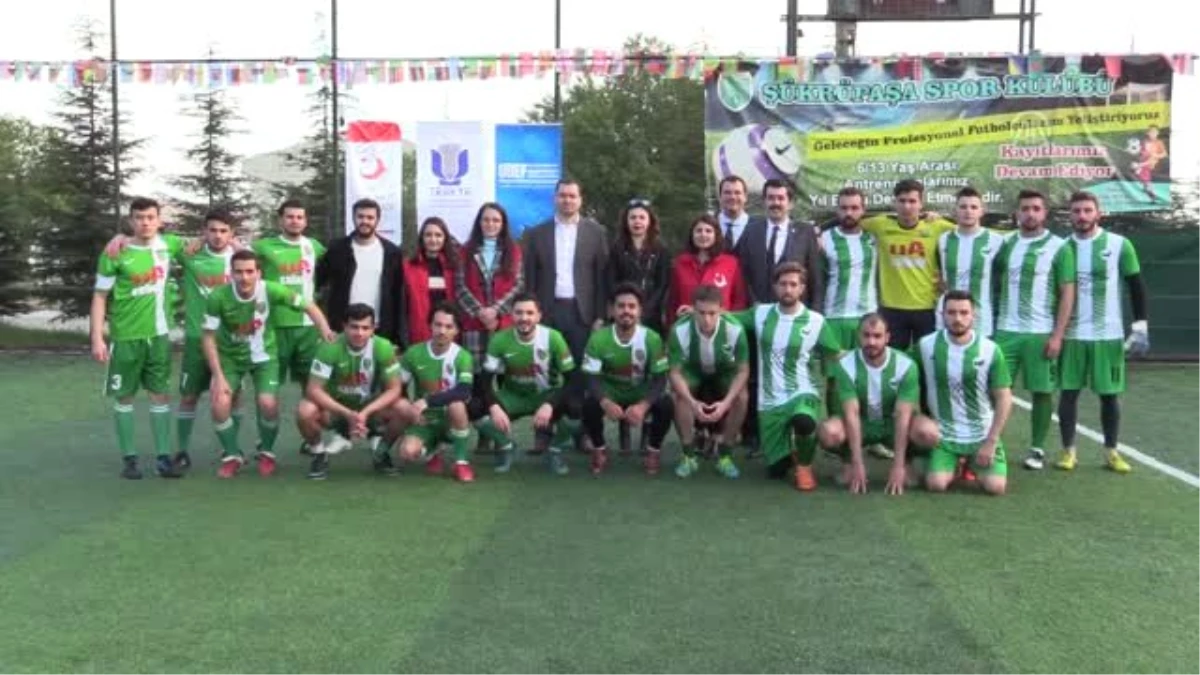 Futbol: Uluslararası Kardeşlik Kupası