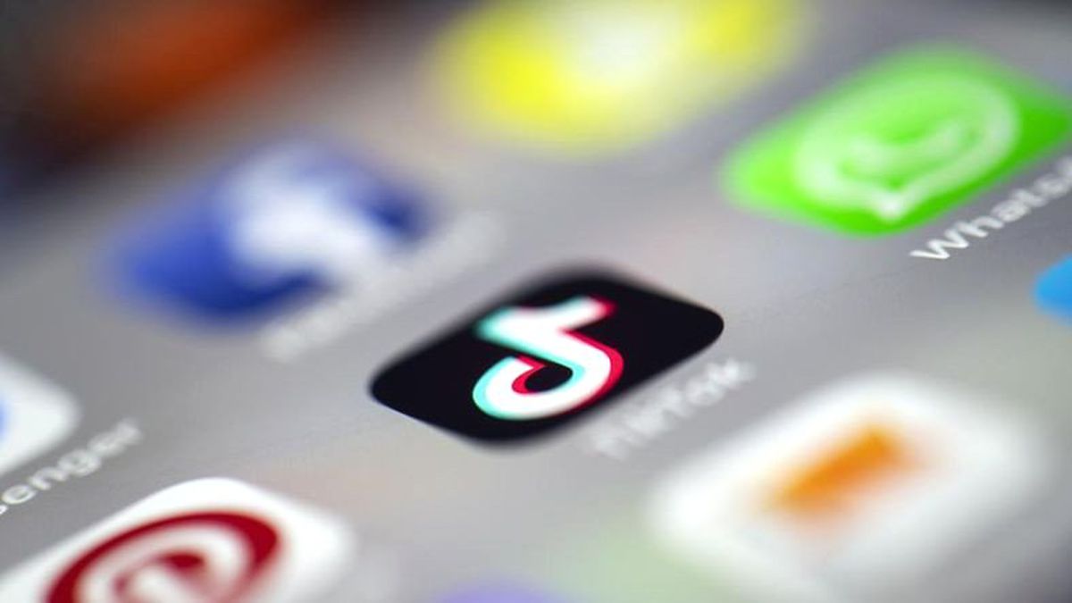 Hindistan, Google ve Apple\'ın Tiktok\'u Yasaklamasını İstiyor: Gerekçe Pornografi
