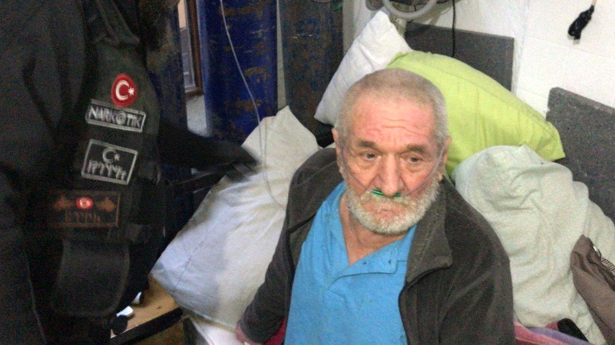 İstanbul Tarihinin En Büyük "Torbacı" Operasyonu: 152 Gözaltı
