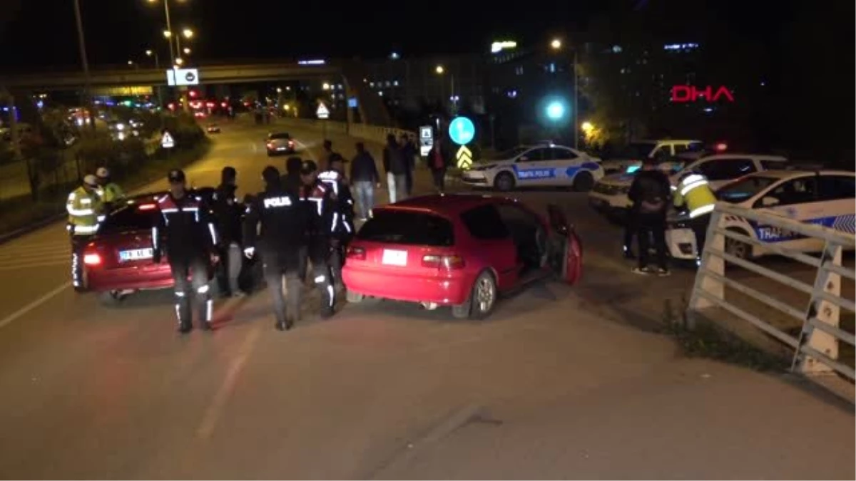 Karabük Polisleri Görünce Kaçan Alkollü Sürücü, Ters Şeride Girip Kaza Yaptı