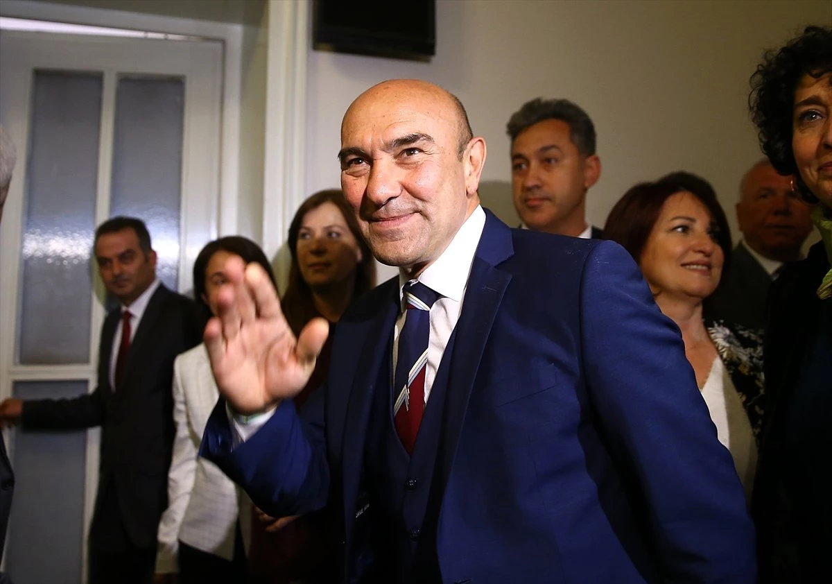 Kılıçdaroğlu, İzmir Büyükşehir Belediye Başkanı Soyer\'i Kabul Etti