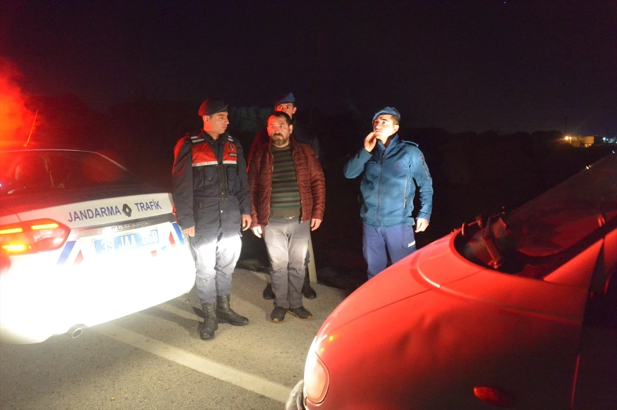 Kırklareli\'nde Jandarmadan Kaçan "İnsan Kaçakçısı" Gözaltına Alındı