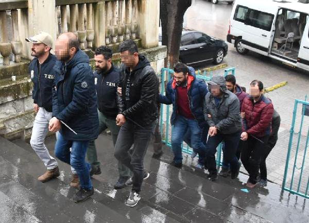Kütahya Merkezli Fetö Operasyonunda 10 Askere Gözaltı