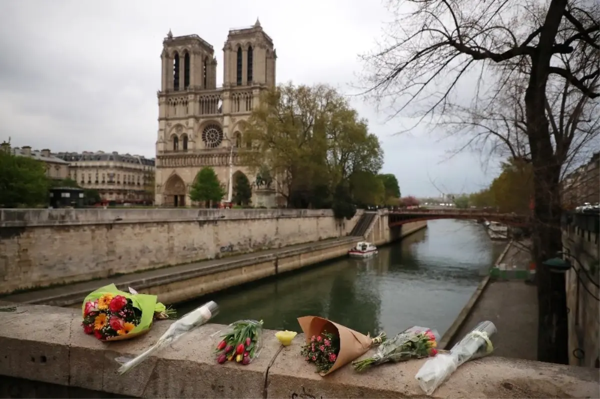 Notre Dame İçin Toplanan Bağışlar 700 Milyon Euroya Ulaştı