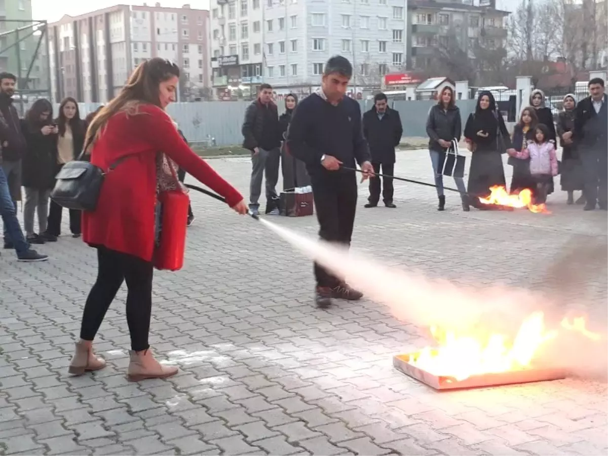 Öğretmenlere Yangın Eğitimi