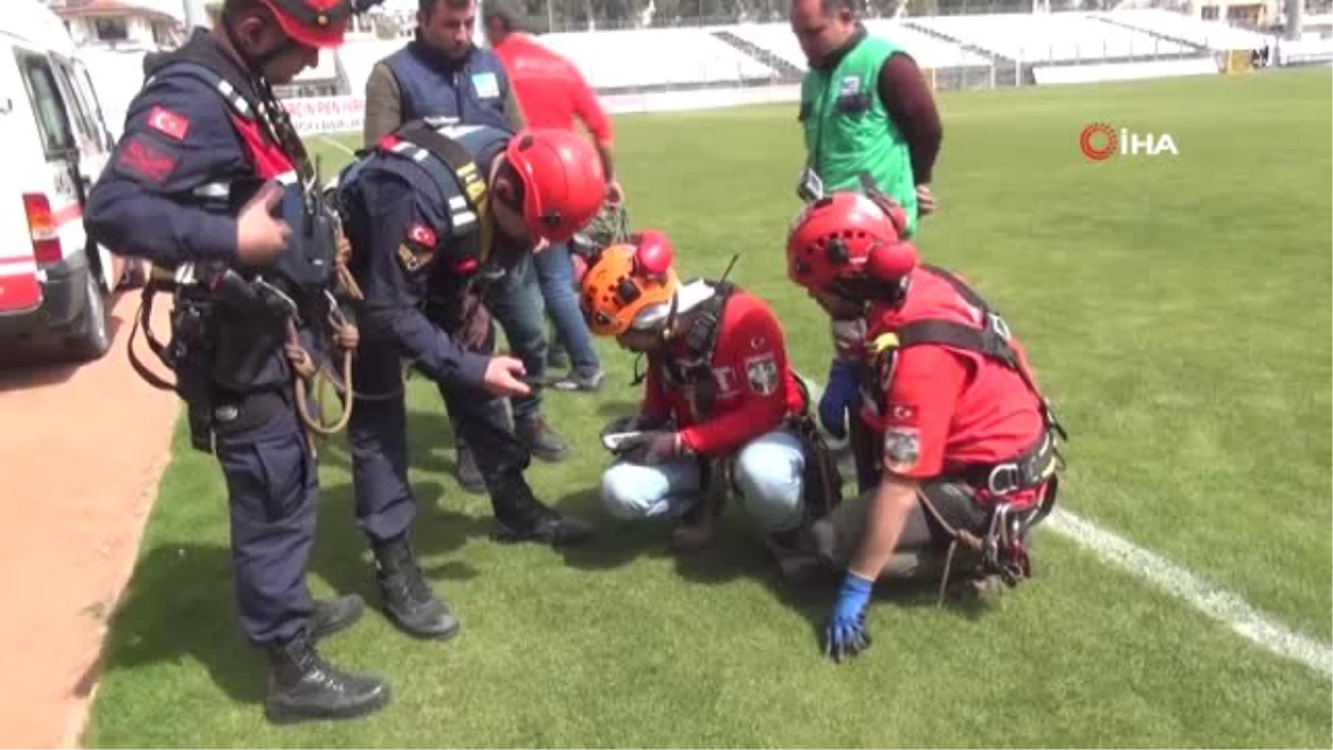 Paraşüt Kazasında Ölen Pilot ve Yabancı Yolcunun Cenazeleri 21 Saat Sonra Alındı