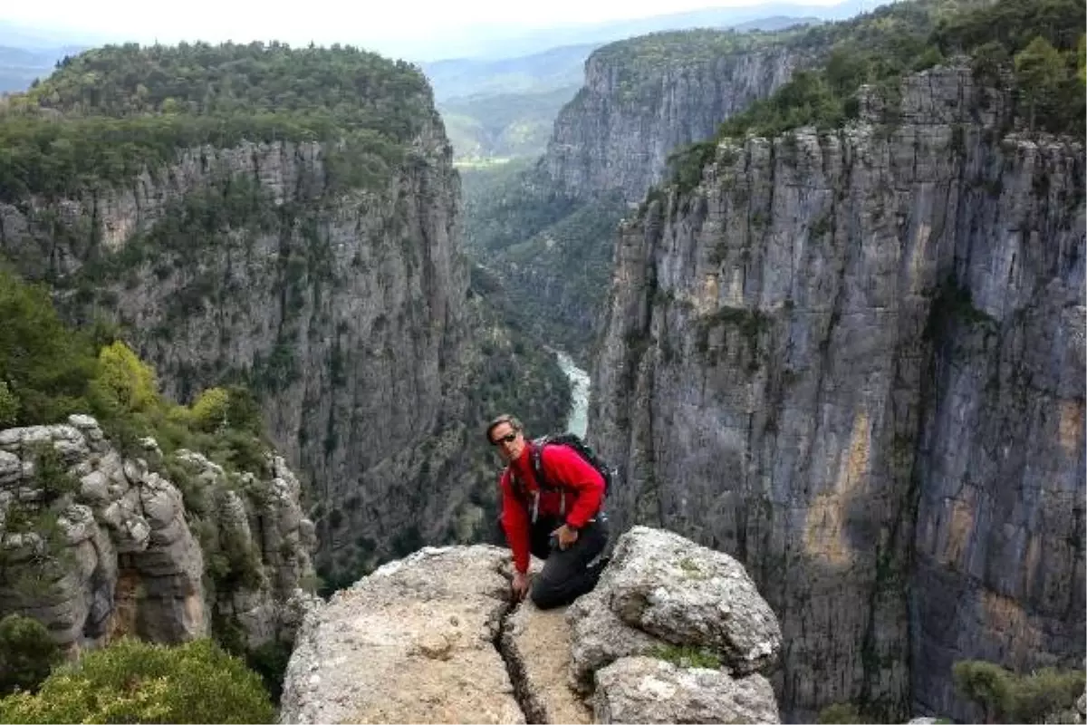 Tazı Kanyonu\'nda Tehlikeli Poz