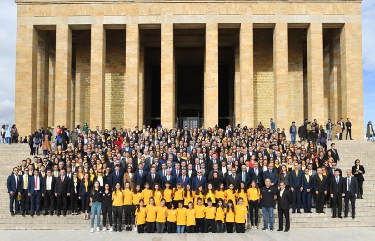 VakıfBank 65\'inci yaşını kutladı