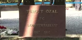 8. Cumhurbaşkanı Turgut Özal, Vefatının Yıl Dönümünde Kabri Başında Anıldı