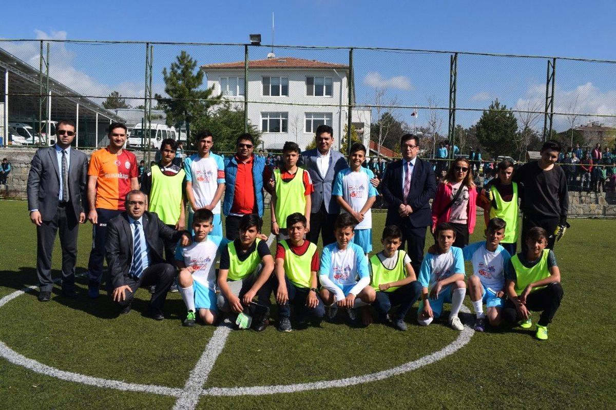 Arguvan\'da Okulararası Bahar Turnuvası Sona Erdi