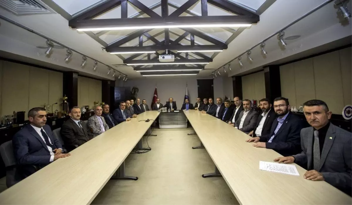 Başkan Büyükkılıç\'a Hayırlı Olsun Ziyaretleri Devam Ediyor