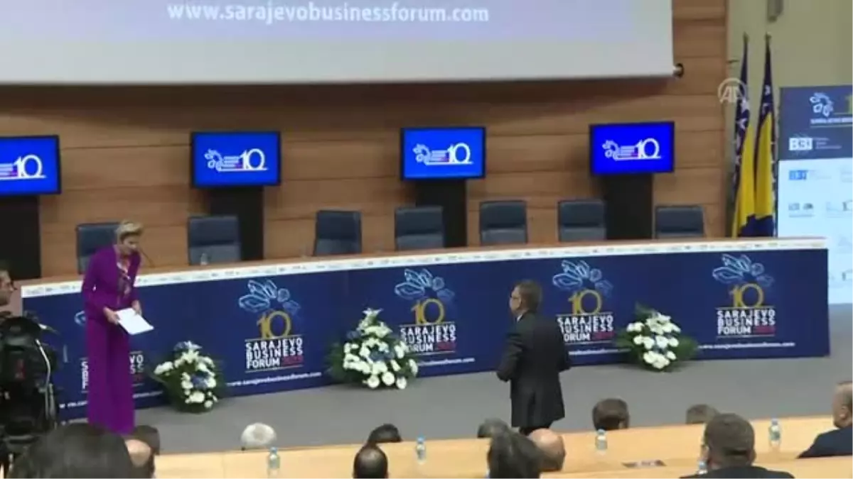 Cumhurbaşkanı Yardımcısı Oktay, Saraybosna İş Forumu\'nda