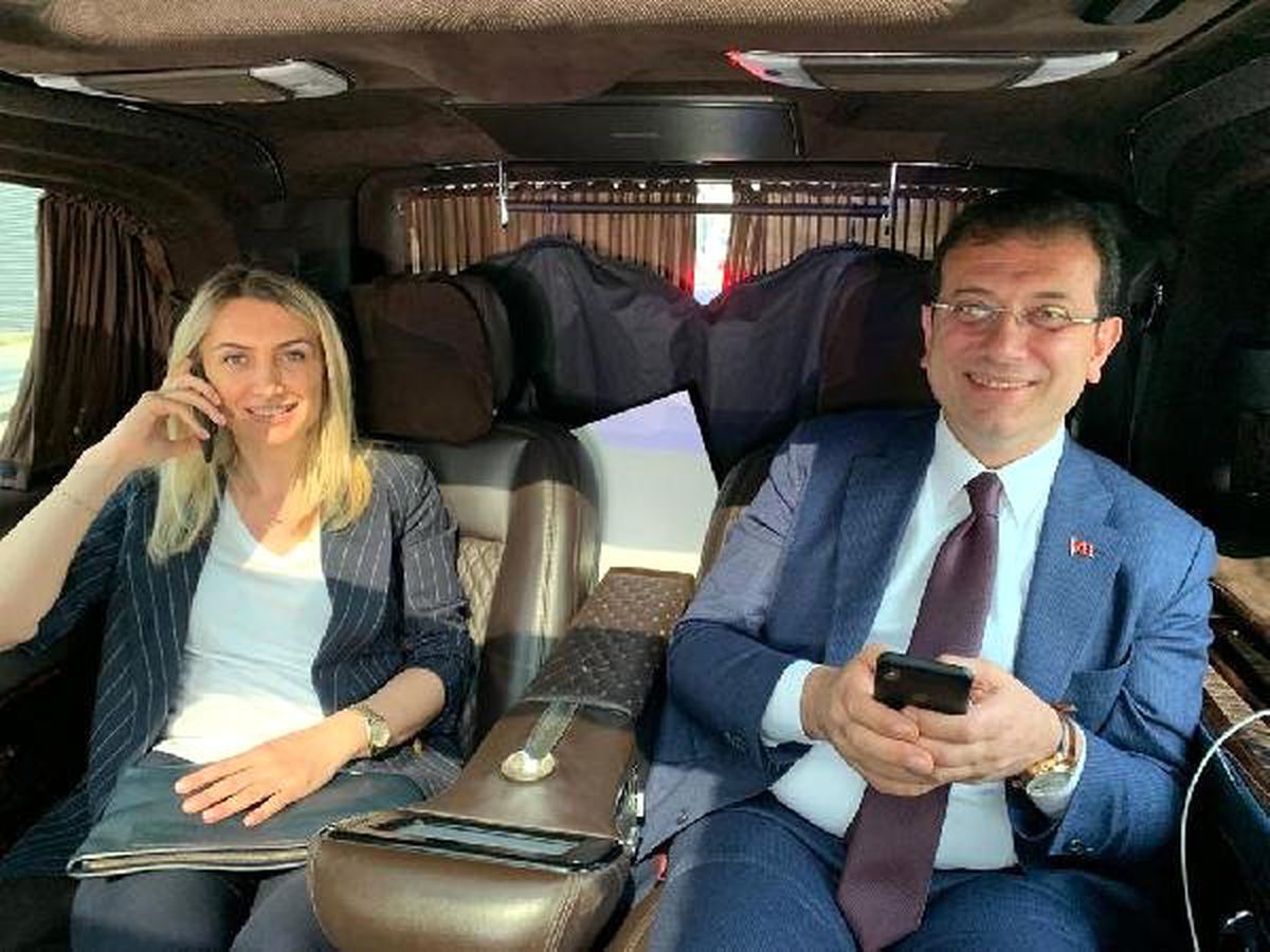 Ekrem İmamoğlu Mazbatasını Almaya Böyle Gitti